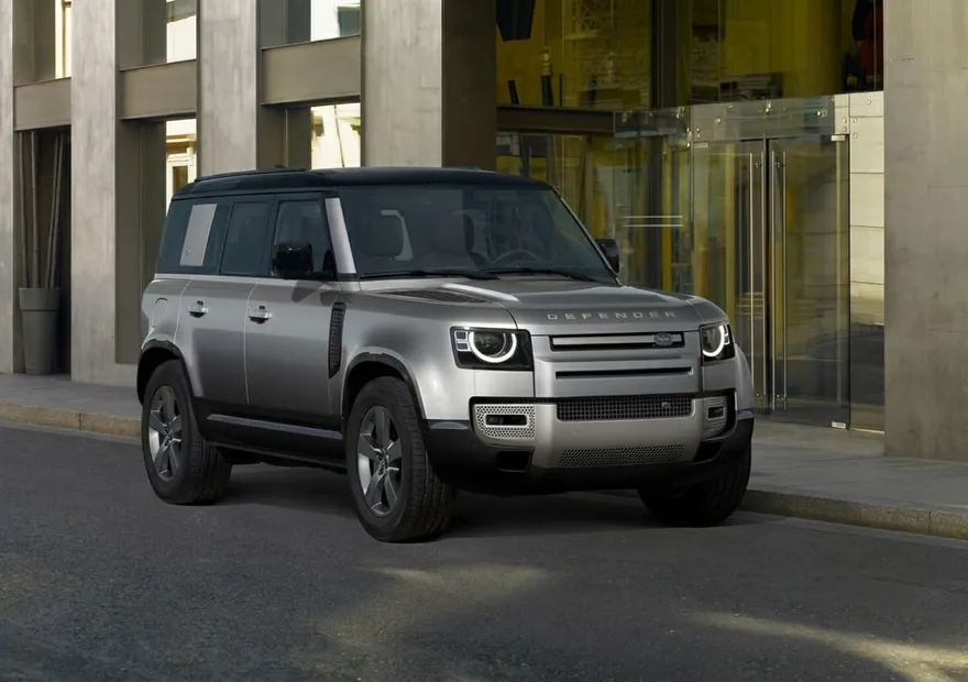 Defender 110 A-KIP® im Stadtverkehr