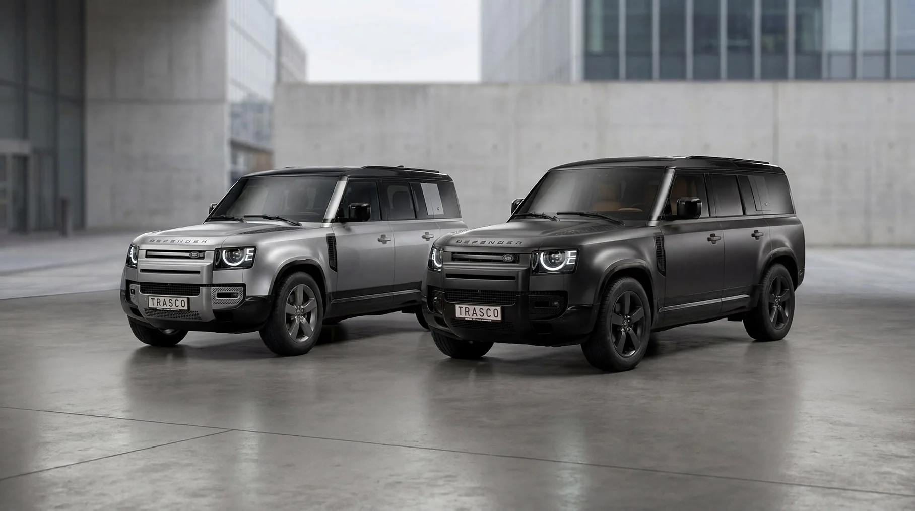 Defender 110 und Defender 130 A-KIP® nebeneinander